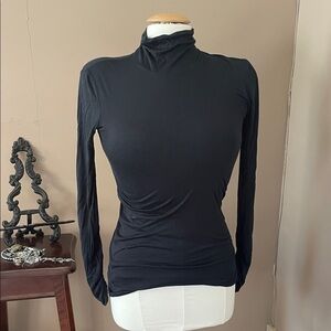 Missoni  Women's Black Turtleneck Top